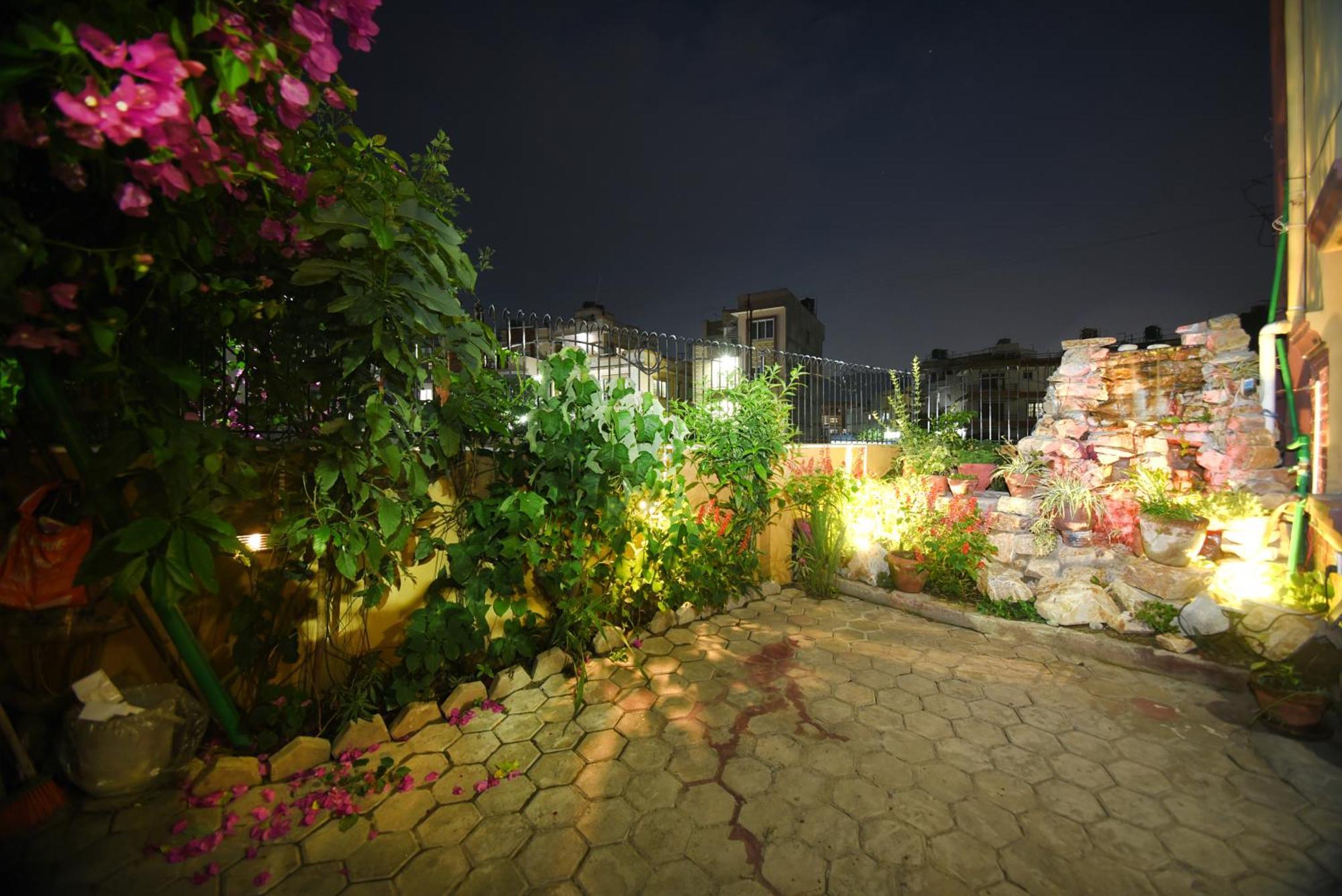 Mums Homestay & Studio Apartments Κατμαντού Εξωτερικό φωτογραφία